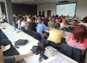 Přednáška a beseda #ZACHRANMEDETI Olomouc 04.06.2024