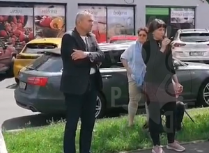 Protest proti indoktrinaci dětí genderovou ideologií před ZŠ Vítězslava Nezvala - Most 31.05.2024
